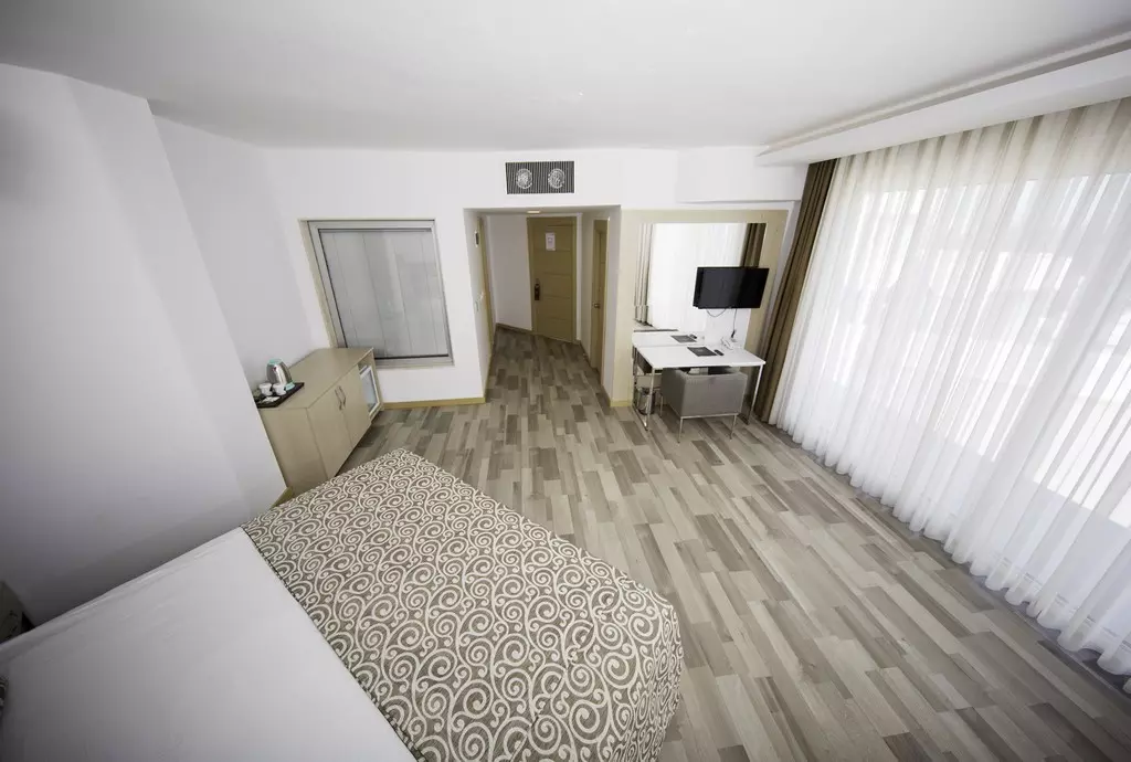 hotel avantgarde comfort antalya_shabavizparvaz_08.jpg